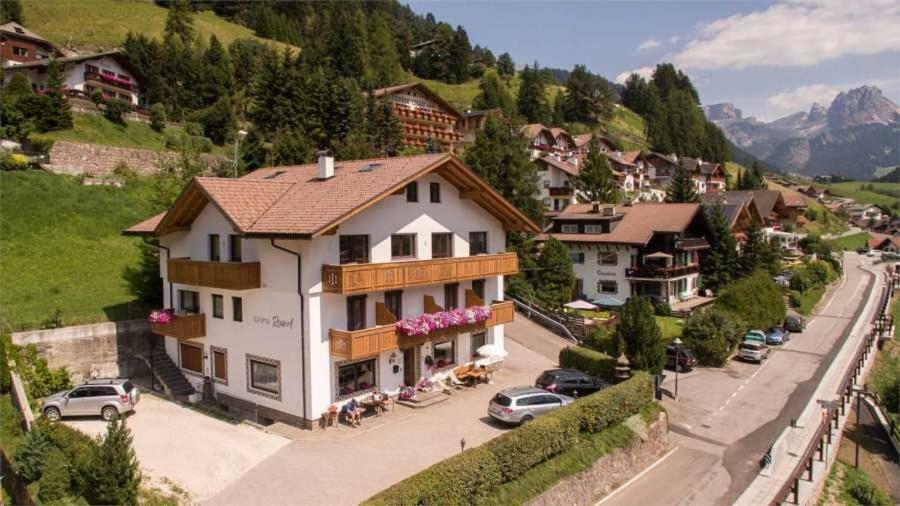 Hotel Garni Ruscel Santa Cristina Val Gardena Экстерьер фото